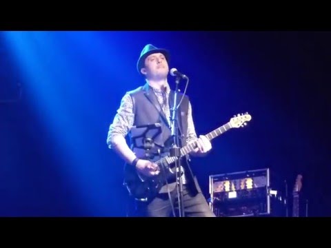 Ben Calleja - Guitariste & Chanteur | Animation Musicale à Valenciennes et Maubeuge